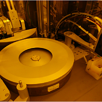 Resist coating and development system SÜSS MicroTec RCD8