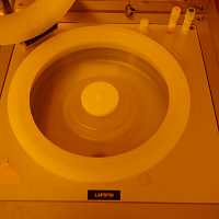 Resist coating and development system SÜSS MicroTec RCD8
