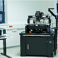 Semi-automated 4-probe system Cascade Microtech SUMMIT 12000
