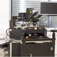 Semi-automated 4-probe system Cascade Microtech SUMMIT 12000