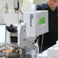 Vacuum FTIR Vertex70v + microscope Hyperion 3000 KIT - polarizors