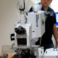 Vacuum FTIR Vertex70v + microscope Hyperion 3000 KIT - polarizors