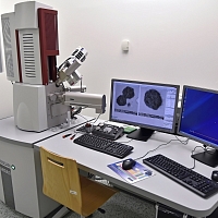 Scanning electron microscope (SEM) MIRA3 XMU