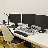 Talos™ F200i transmission electron microscope