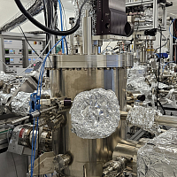 UHV Complex system - MBE chamber1 (III-V)