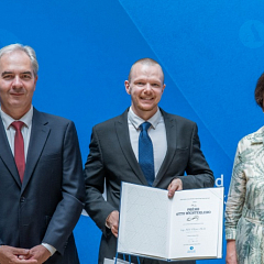 Perovskites could change the future of solar energy. Aleš Vlk, who studies them, has won the Otto Wichterle Award